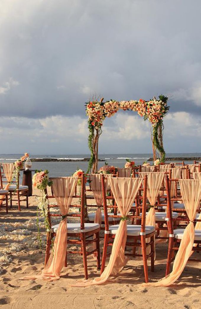 kayumanis nusa dua-beach wedding-peach color theme by Kayumanis Private Villa and Spa - 006 kayumanis nusa dua-beach wedding-peach color theme by Kayumanis Private Villa and Spa - 006