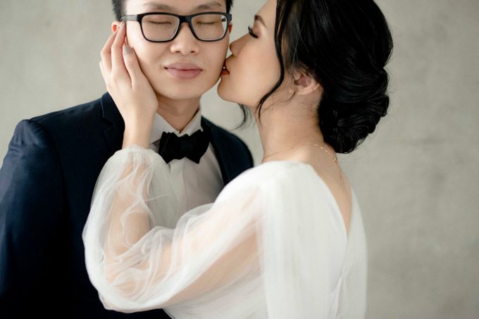 The Indoor Prewedding of Leslie & Tiffani by Claise Photography - 017 The Indoor Prewedding of Leslie & Tiffani by Claise Photography - 017