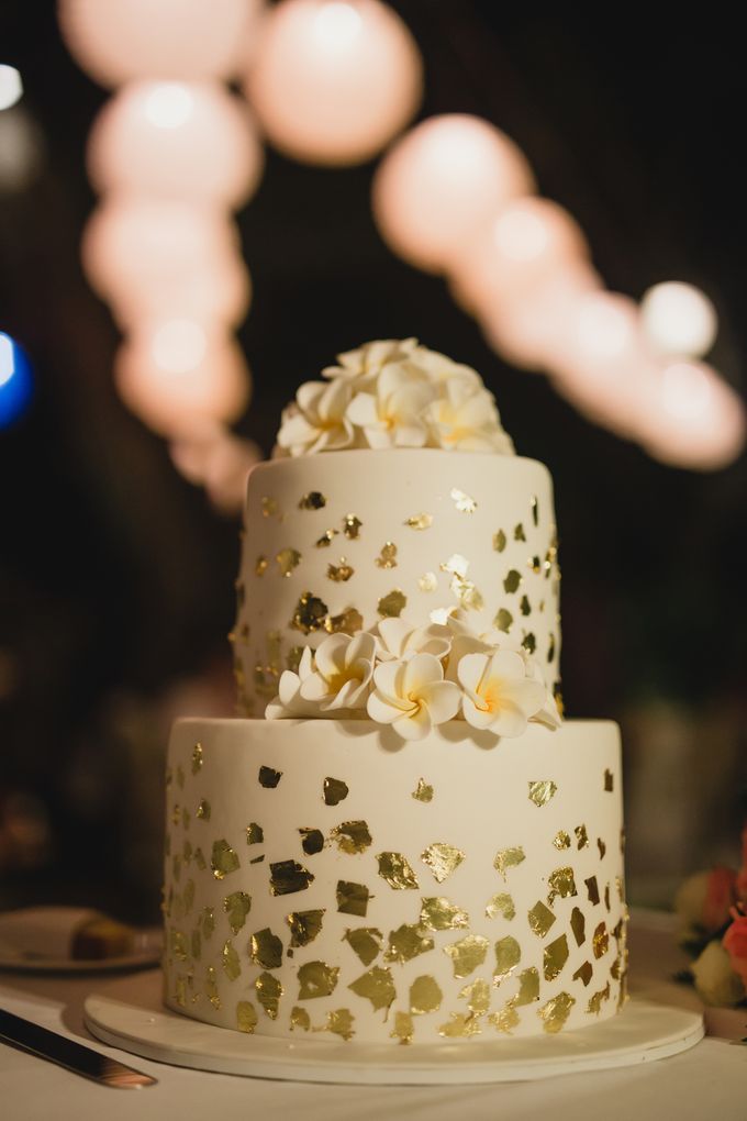 Denis & Lauren Wedding at The Seminyak by Ixora Cakes - 001