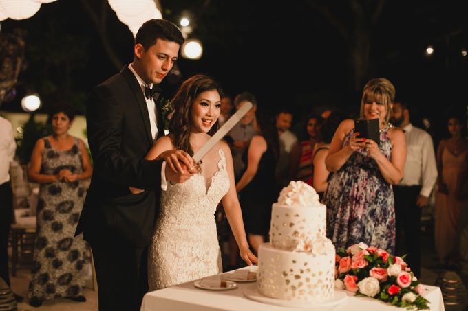 Denis & Lauren Wedding at The Seminyak by Ixora Cakes - 002