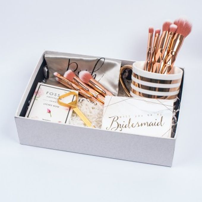 Bridesmaid Gift Box by Pupabox - 003 Bridesmaid Gift Box by Pupabox - 003