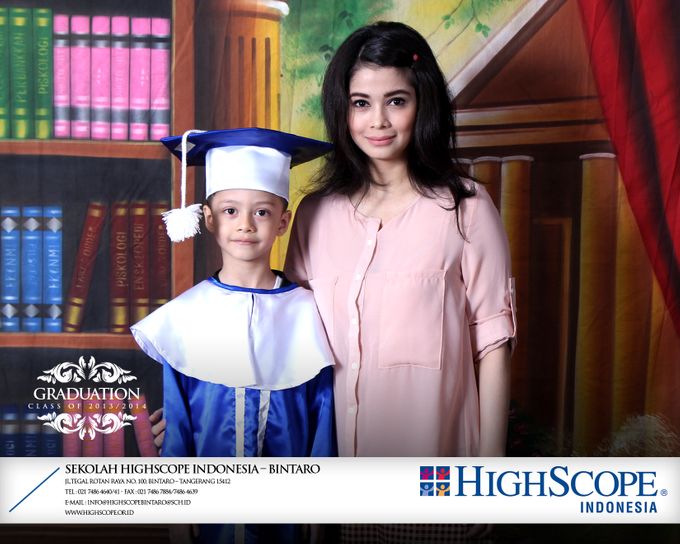 High Scope Graduation Highscope Graduation Photo Booth | Derzia Photolab | Bridestory