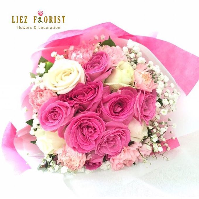 Valentine Bouquets by Liez Florist & Decoration - 005