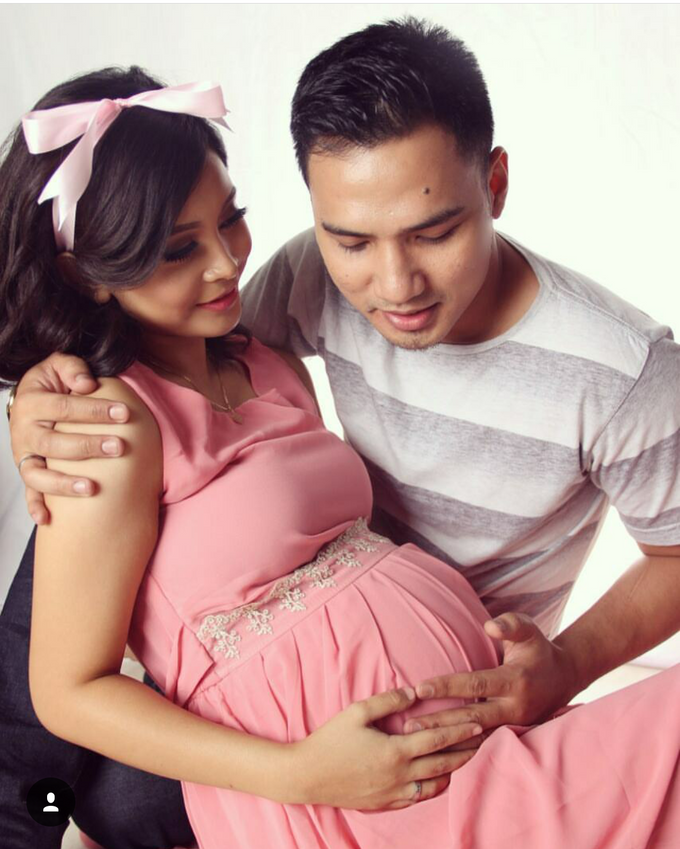 Maternity Photoshoot by Archa makeup artist - 006 Maternity Photoshoot by Archa makeup artist - 006