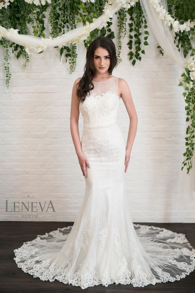 WEDDING GOWN by Leneva Bridal - 019 WEDDING GOWN by Leneva Bridal - 019