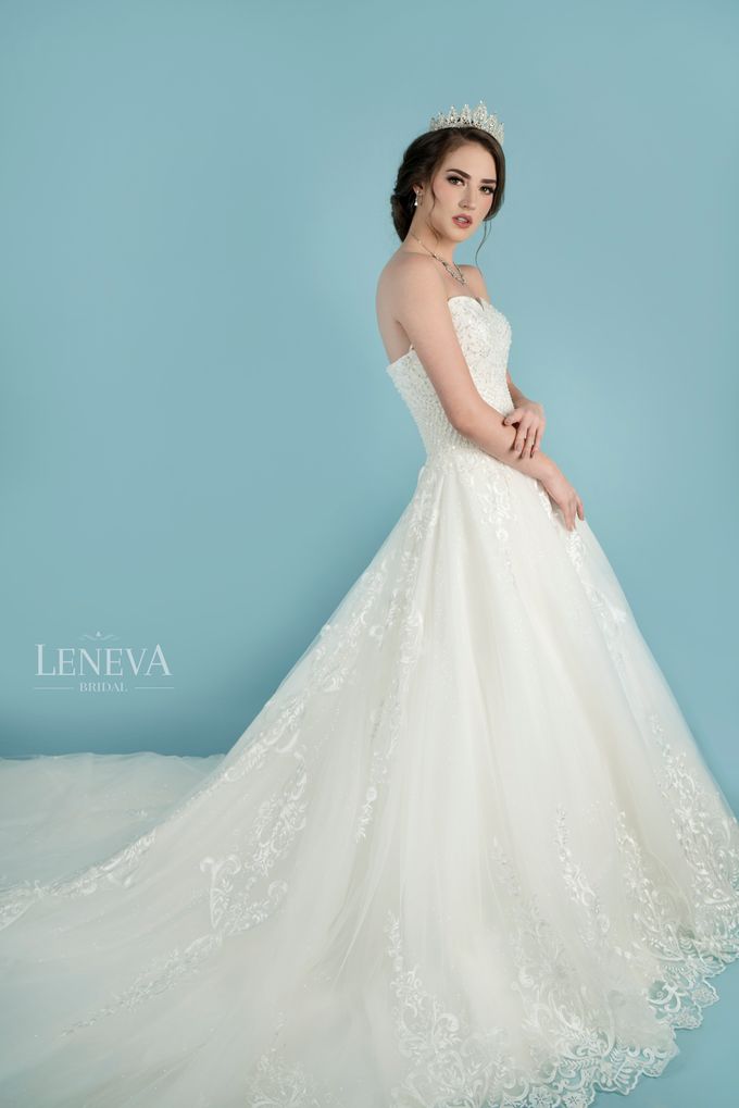 WEDDING GOWN by Leneva Bridal - 006 WEDDING GOWN by Leneva Bridal - 006