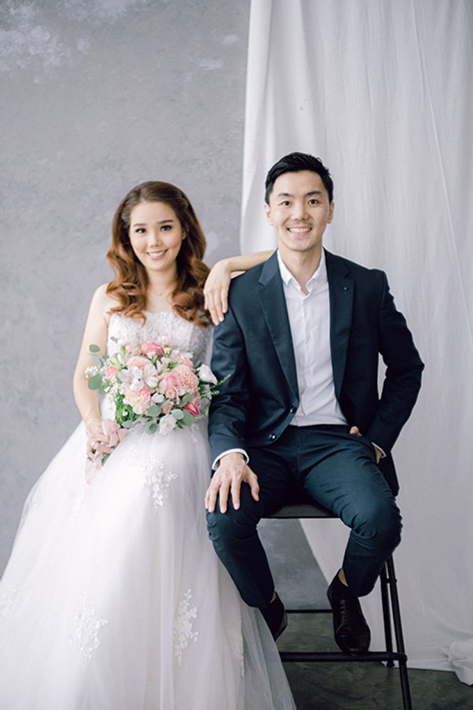Hendra & Sylvia - Prewedding Studio by Nala Portraits - 013 Hendra & Sylvia - Prewedding Studio by Nala Portraits - 013