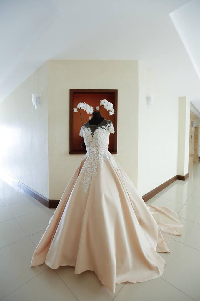 Bride Blessie by Emil Ocampo Fashion House - 003