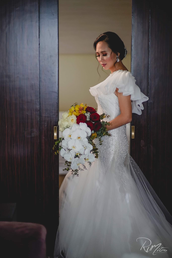 Bride Jean by Emil Ocampo Fashion House - 001 Bride Jean by Emil Ocampo Fashion House - 001