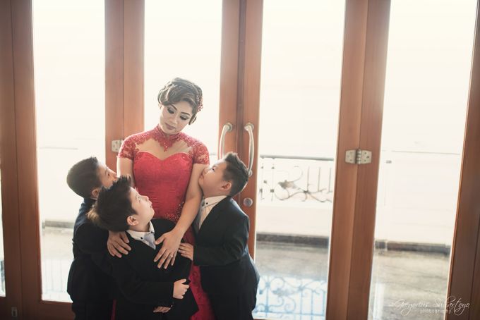Floral Engagement of Han & Marlyn by Gregorius Suhartoyo Photography - 012 Floral Engagement of Han & Marlyn by Gregorius Suhartoyo Photography - 012