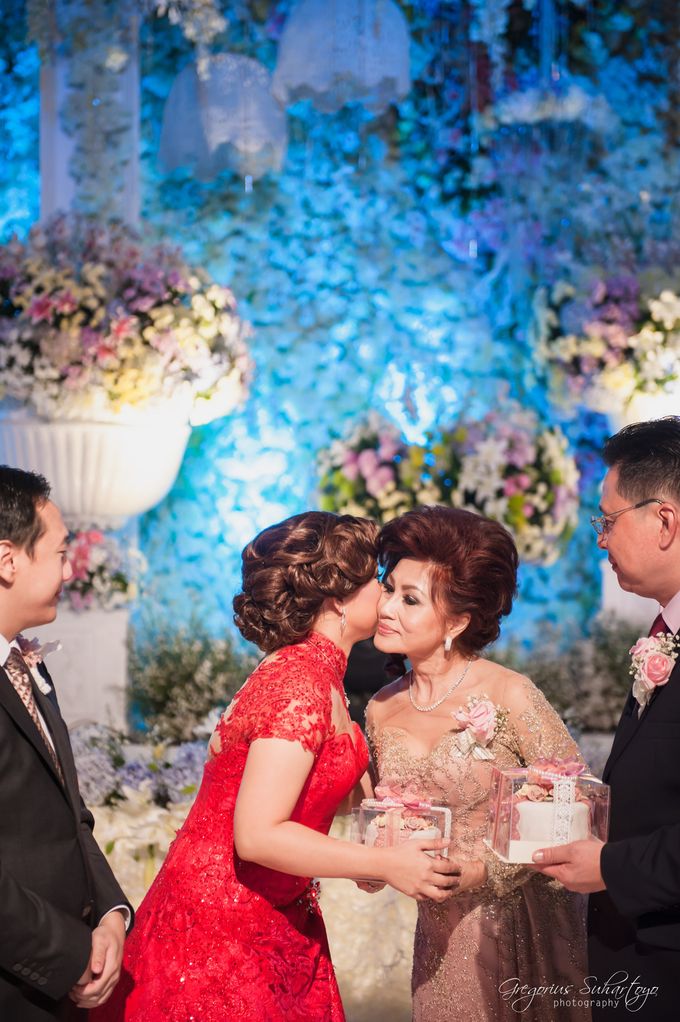 Floral Engagement of Han & Marlyn by Gregorius Suhartoyo Photography - 045 Floral Engagement of Han & Marlyn by Gregorius Suhartoyo Photography - 045