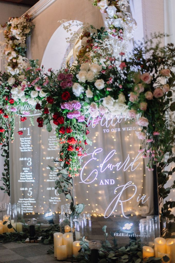 Edward & Ria Wedding Decoration at Graha Asia by Valentine Wedding Decoration - 020