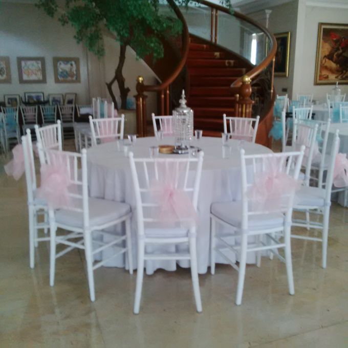 Tiffany Chair by TIFFANY JAYA RENT-KURSI TIFFANY - 037 Tiffany Chair by TIFFANY JAYA RENT-KURSI TIFFANY - 037