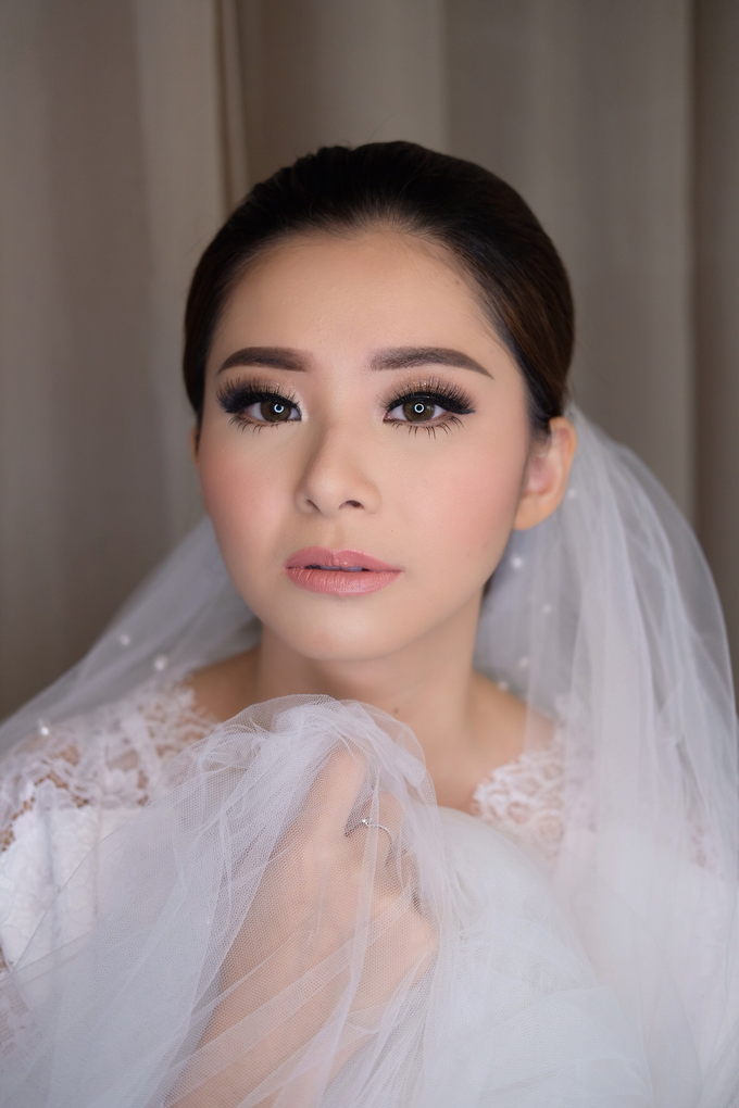 Wedding Makeup Look for Ms Elika by Erliana Lim Makeup Artist - 004