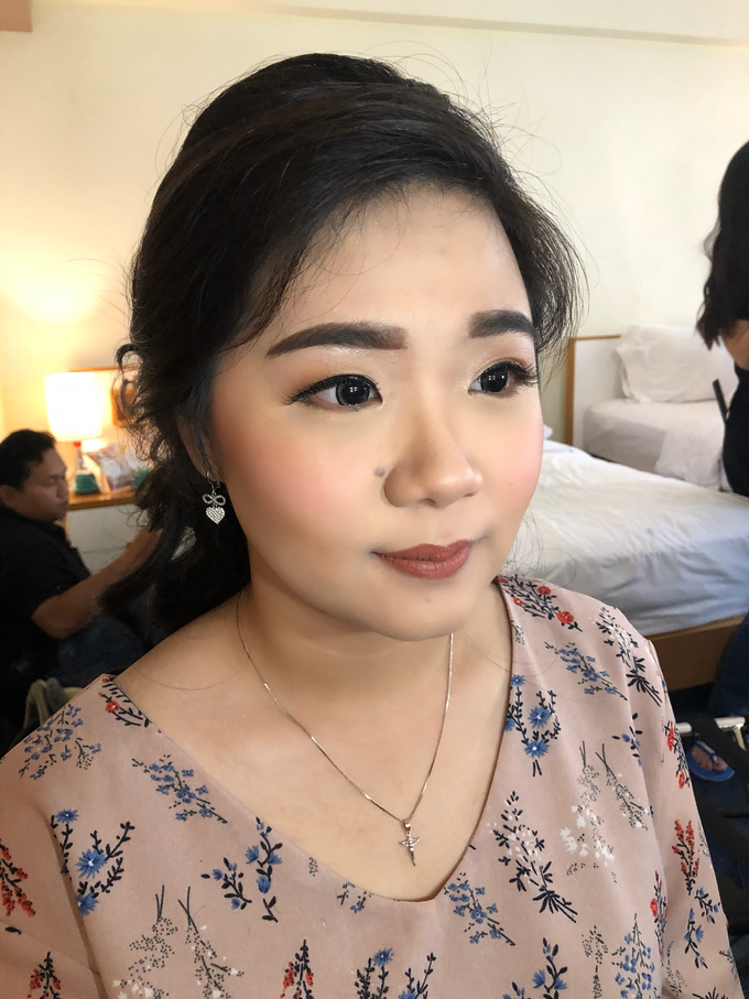 Cousin Makeup Look by Erliana Lim Makeup Artist - 001