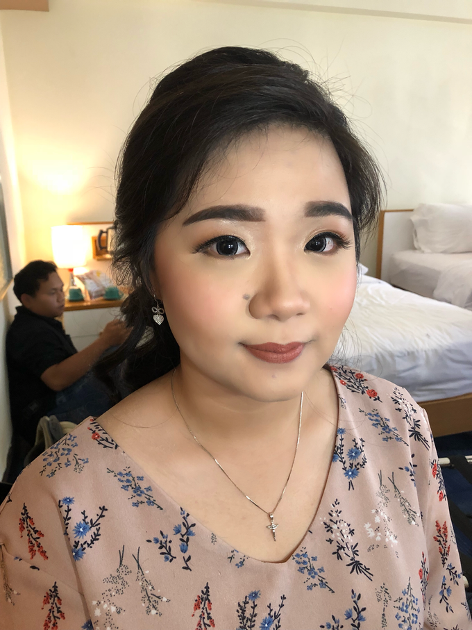 Cousin Makeup Look by Erliana Lim Makeup Artist - 002