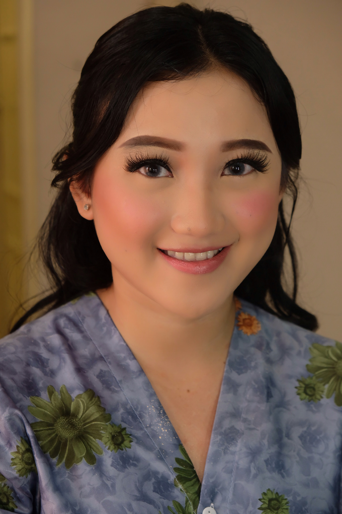 Bridesmaid Morning Look by Erliana Lim Makeup Artist - 001