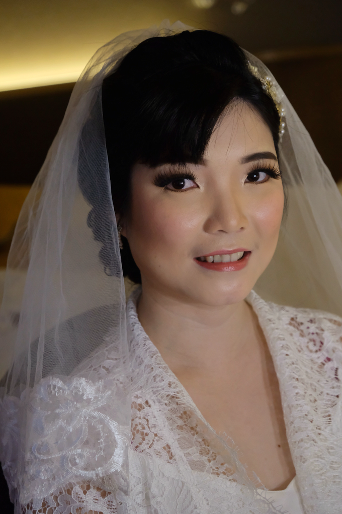 Morning look for Ms. Anna by Erliana Lim Makeup Artist - 001 Morning look for Ms. Anna by Erliana Lim Makeup Artist - 001