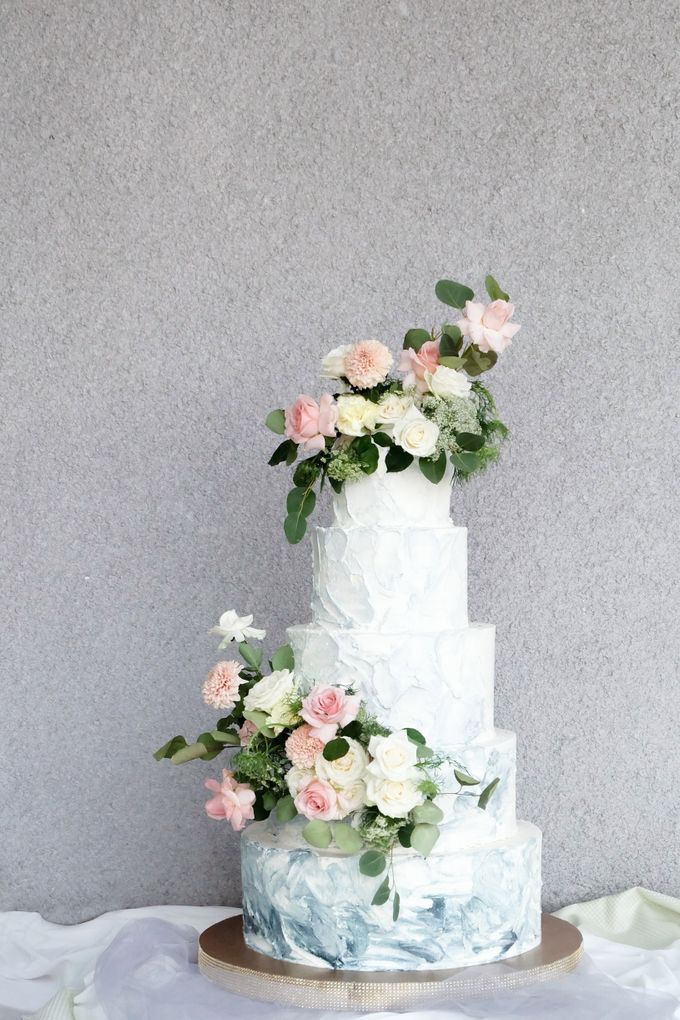 romantic floral by KAIA Cakes & Co. - 001