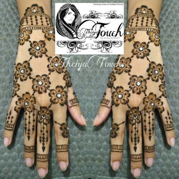Henna Artwork Designing by Theiya Goddess Touch - 013 Henna Artwork Designing by Theiya Goddess Touch - 013