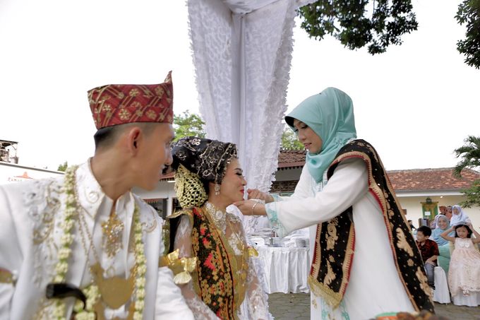 Dhea Rivansyah Rumah Sarwono by HR Team Wedding Group - 006 Dhea Rivansyah Rumah Sarwono by HR Team Wedding Group - 006