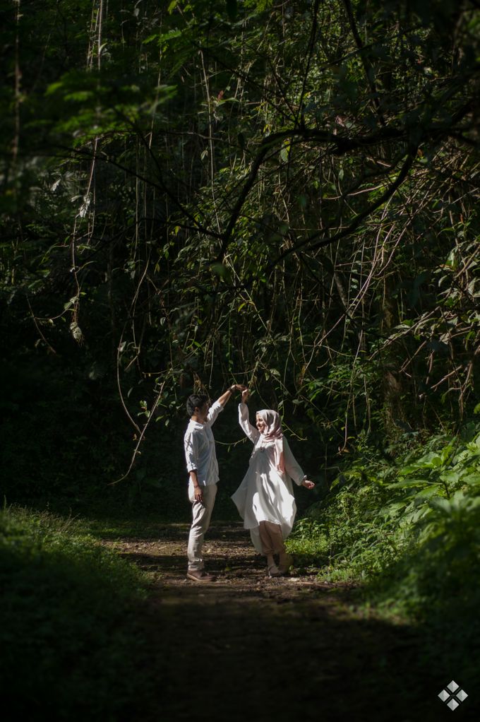 Prewedding Terry & Zulfy by Sayhai Photo - 005