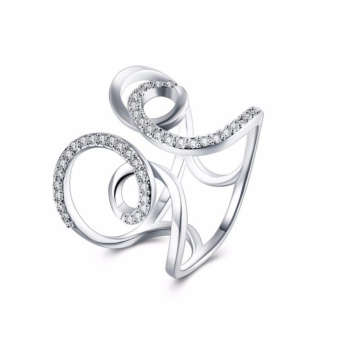 TIARIA Diamond Curly Gold Ring Perhiasan Cincin Emas Berlian by TIARIA - 009 TIARIA Diamond Curly Gold Ring Perhiasan Cincin Emas Berlian by TIARIA - 009
