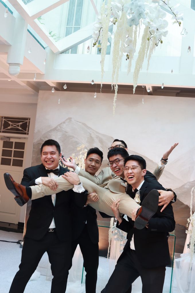 Anthony Stevven MC Intimate Wedding at Courtyard Hermitage Jakarta by Behind The Vows - 044