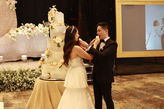 Jazz entertainment Wedding at Swissotel Jakarta - Double V entertainment by Double V Entertainment - 032 Jazz entertainment Wedding at Swissotel Jakarta - Double V entertainment by Double V Entertainment - 032