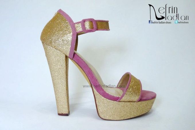 Gold glitter sandal by Nefrin Fadlan 