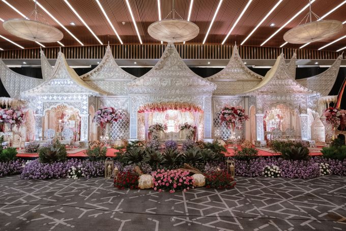Menara Mandiri 10F - Minang Wedding by Menara Mandiri by IKK Wedding (ex. Plaza Bapindo) - 004 Menara Mandiri 10F - Minang Wedding by Menara Mandiri by IKK Wedding (ex. Plaza Bapindo) - 004