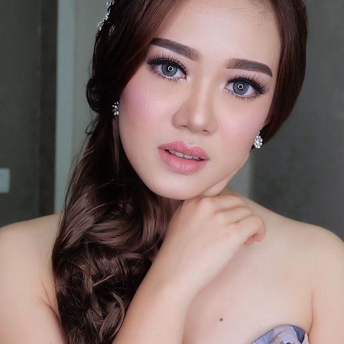Panglingkan dirimu dihari besar kalian bersama marli professional makeup artist by Marlimakeupartist - 014