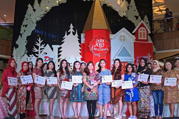 Murid Makeup& Salon Dini Bridal by Dini Bridal, Salon & Beauty Course - 002 Murid Makeup& Salon Dini Bridal by Dini Bridal, Salon & Beauty Course - 002