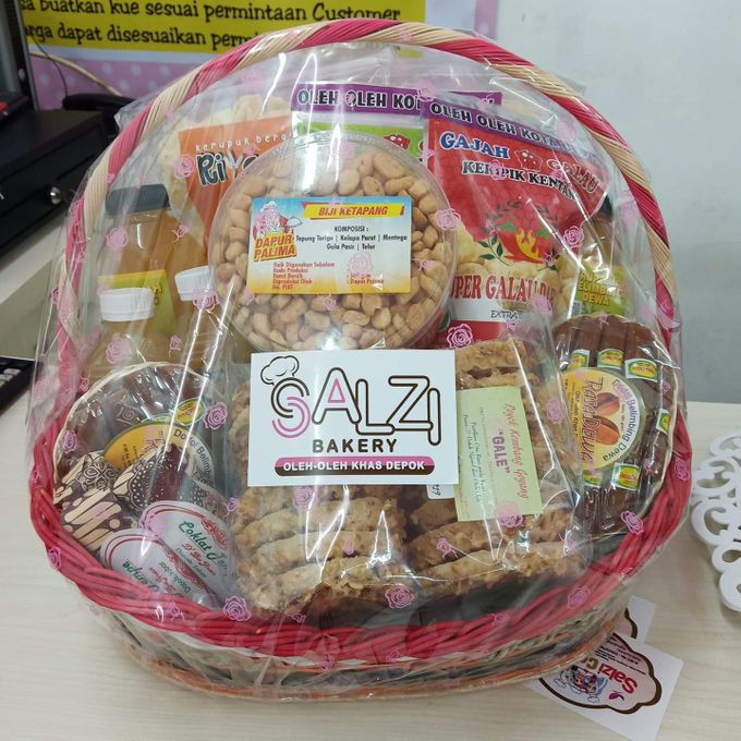 kue kering salzi bakery by Salzi Bakery - 001 kue kering salzi bakery by Salzi Bakery - 001