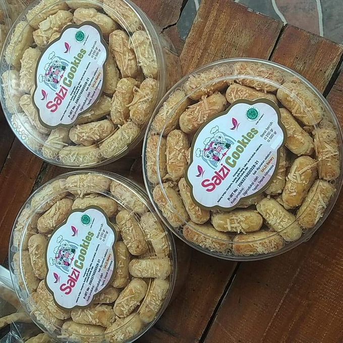 kue kering salzi bakery by Salzi Bakery - 002 kue kering salzi bakery by Salzi Bakery - 002