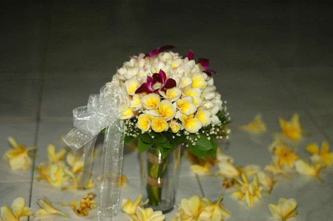 Bouquets by Bali Nature Florist - 017