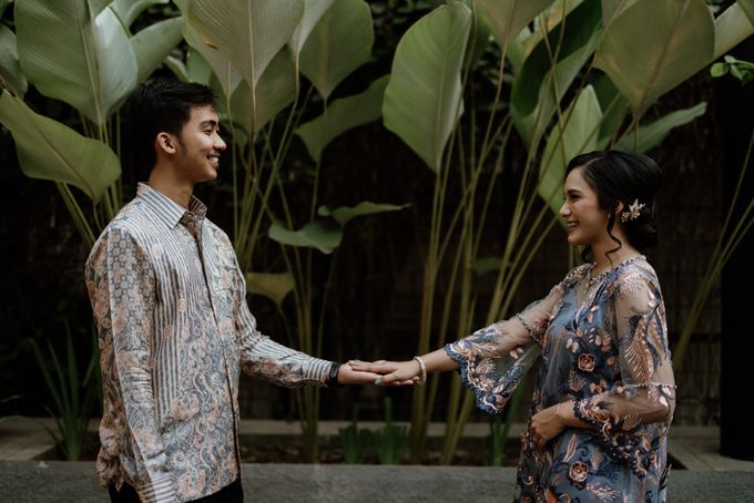 Febi & Luthfi Engagement at Century Park Hotel Jakarta by AKSA Creative - 003 Febi & Luthfi Engagement at Century Park Hotel Jakarta by AKSA Creative - 003