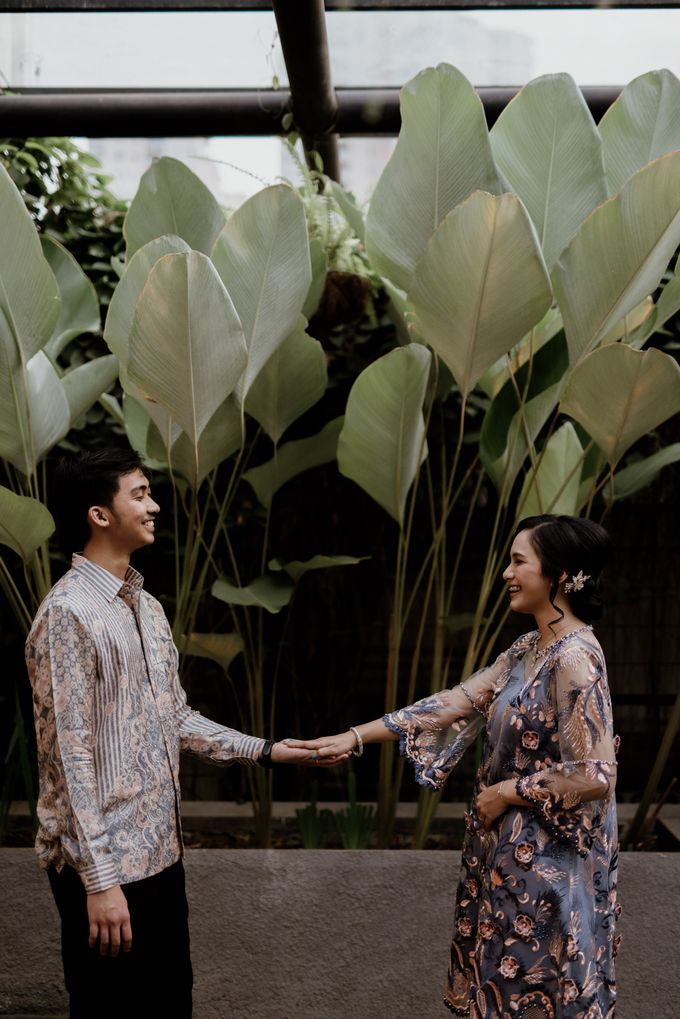 Febi & Luthfi Engagement at Century Park Hotel Jakarta by AKSA Creative - 004 Febi & Luthfi Engagement at Century Park Hotel Jakarta by AKSA Creative - 004