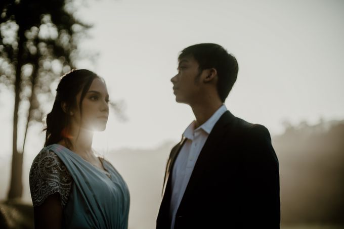 Febi & Luthfi Prewedding Bandung by AKSA Creative - 039