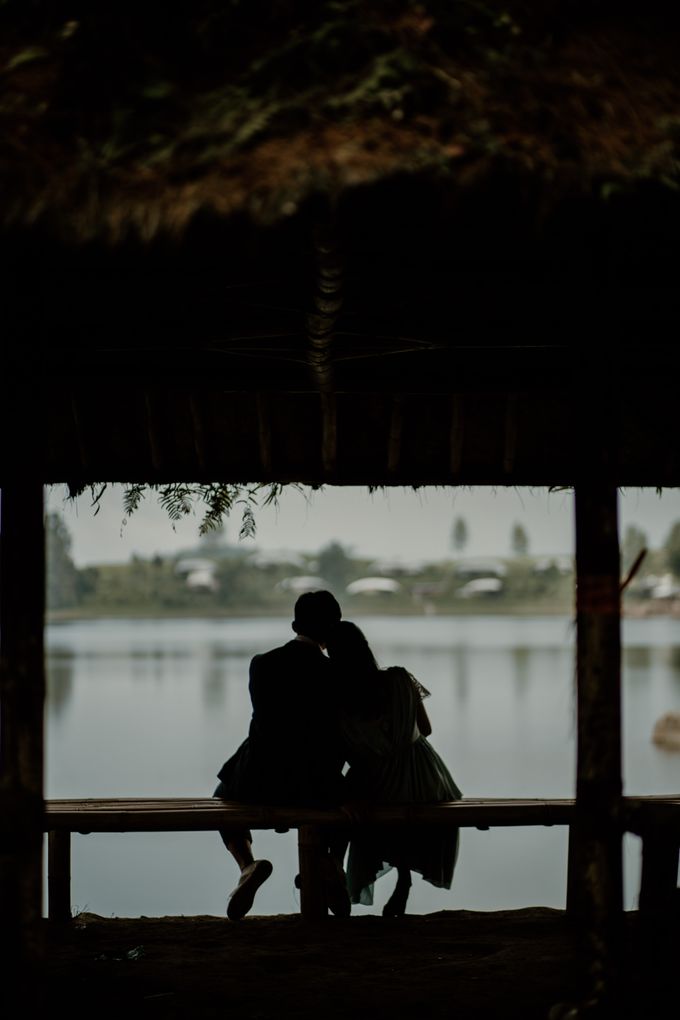 Febi & Luthfi Prewedding Bandung by AKSA Creative - 023