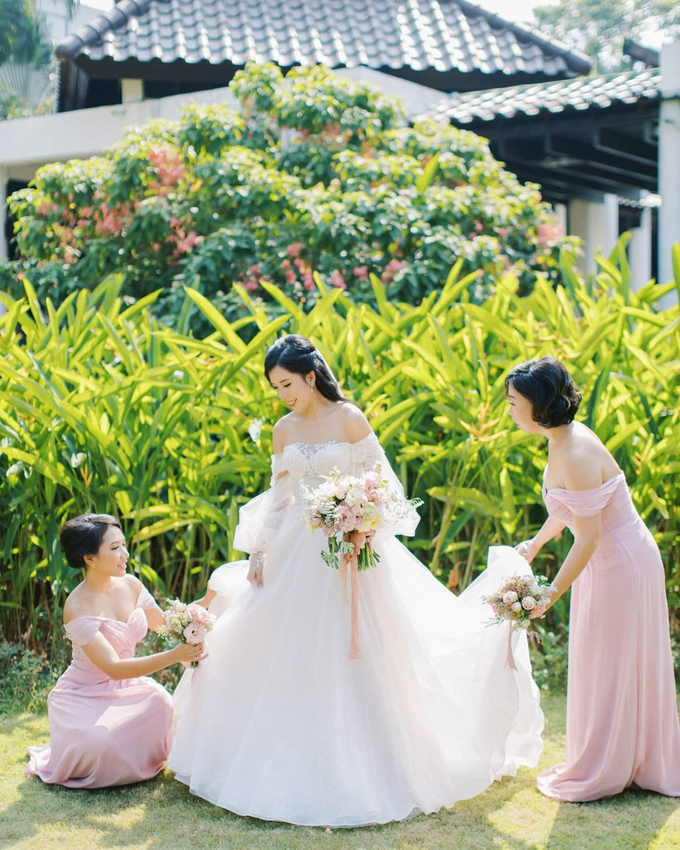 Blush Pink Open Space Wedding by FIVE Seasons WO - 015