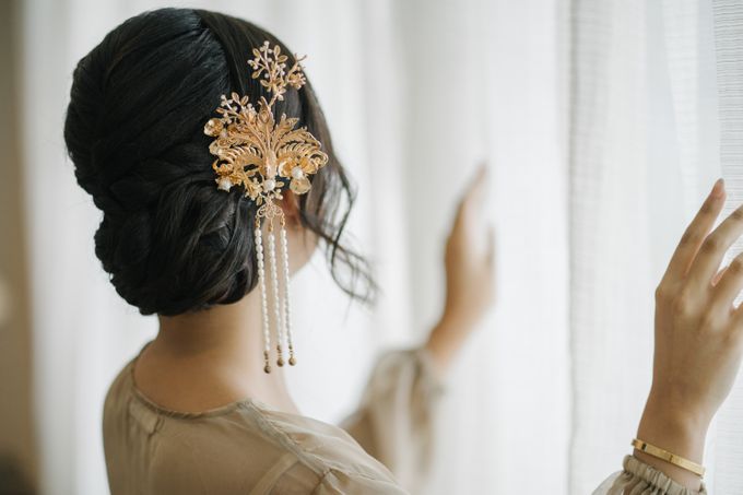 Shangri-La Hotel - Sangjit of Angelita & Ferio by NOMA Jewelry & Accessories - 001 Shangri-La Hotel - Sangjit of Angelita & Ferio by NOMA Jewelry & Accessories - 001