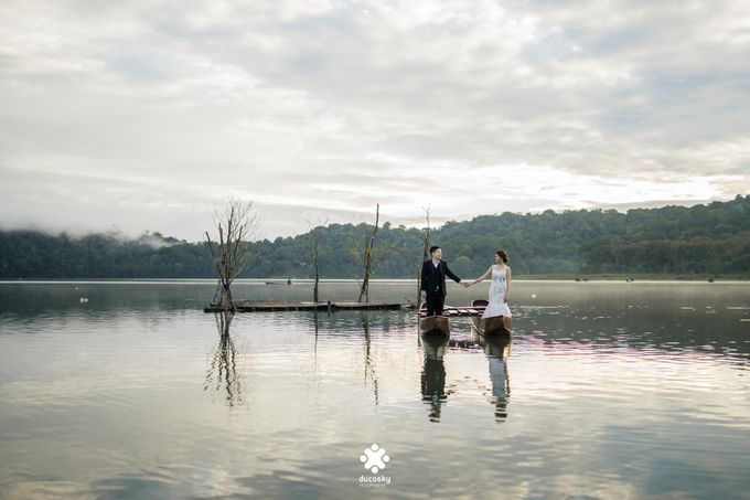 Ferry Jovie Pre-Wedding | In The Mist by Ducosky - 002 Ferry Jovie Pre-Wedding | In The Mist by Ducosky - 002
