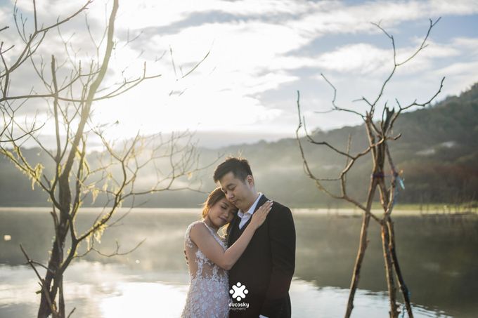 Ferry Jovie Pre-Wedding | In The Mist by Ducosky - 008 Ferry Jovie Pre-Wedding | In The Mist by Ducosky - 008