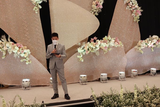 Jazz entertainment Wedding at Swissotel Jakarta - Double V entertainment by Double V Entertainment - 020 Jazz entertainment Wedding at Swissotel Jakarta - Double V entertainment by Double V Entertainment - 020