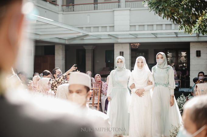 Intimate Wedding Fauzia & Dzulfikar by Nukami Photona - 003