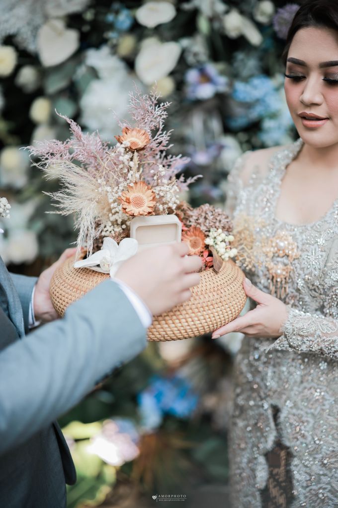 Vira Wildan Intimate Wedding Day by Chandira Wedding Organizer - 010 Vira Wildan Intimate Wedding Day by Chandira Wedding Organizer - 010