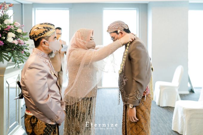 DEVI & NANDA Wedding Day by HENRY BRILLIANTO - 005