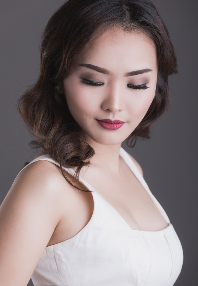 Pre-wedding makeup by Troy Makeup Artist - 011