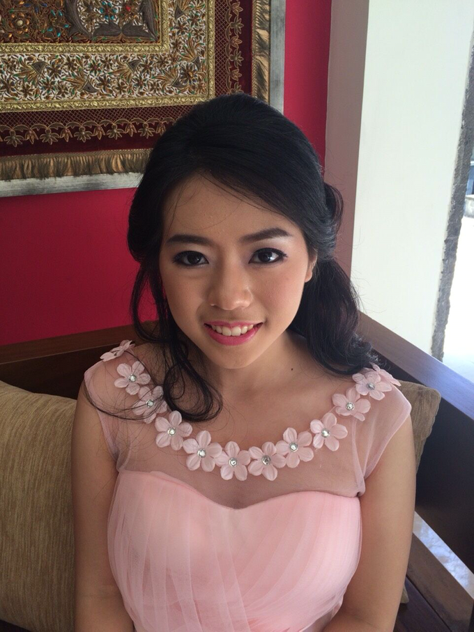 Bridesmaid  by Theanne Doris Makeup Artist - 001